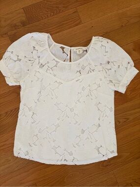 Monteau White Floral Lace Short Sleeve Blouse
